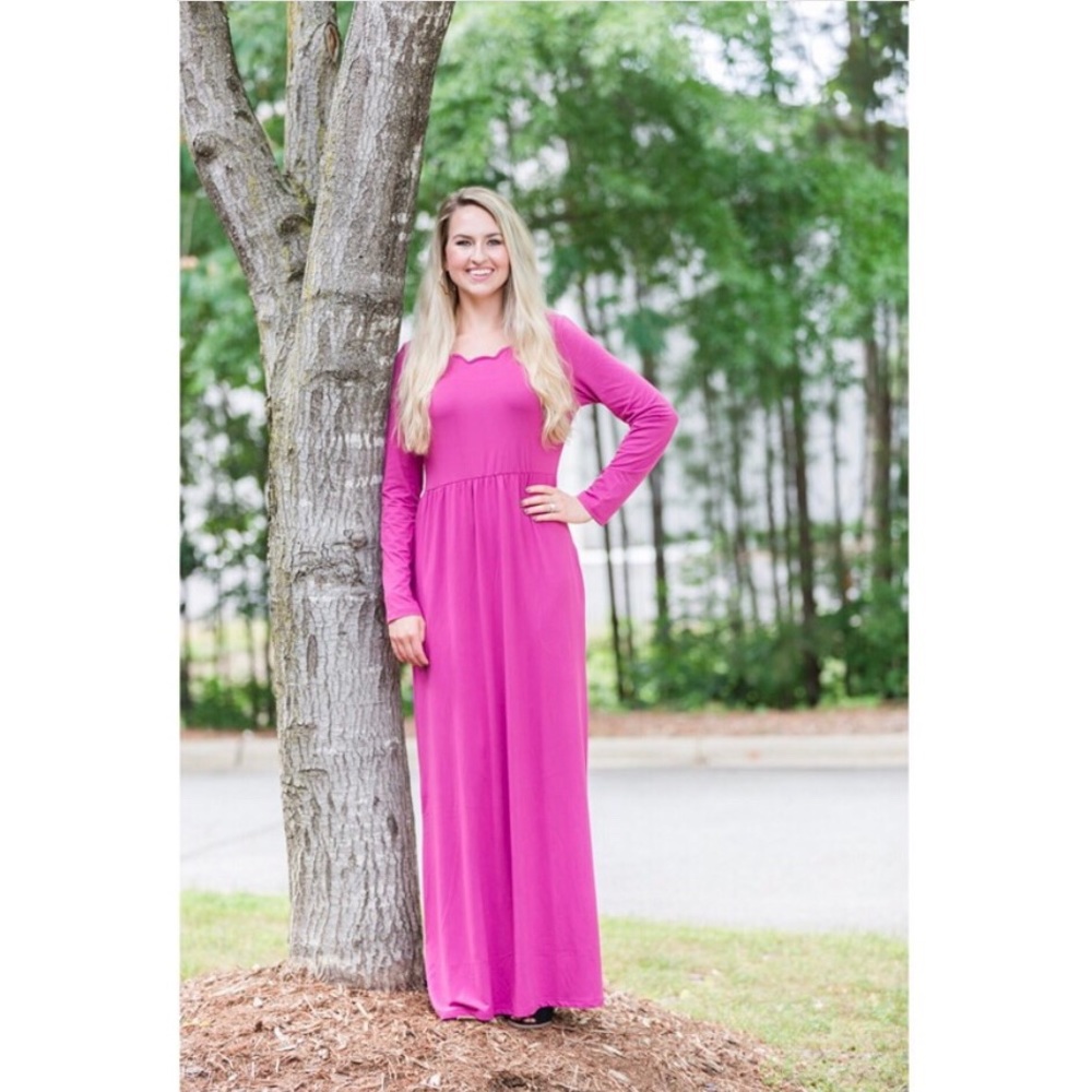NWT Pink Scallop Maxi Dress